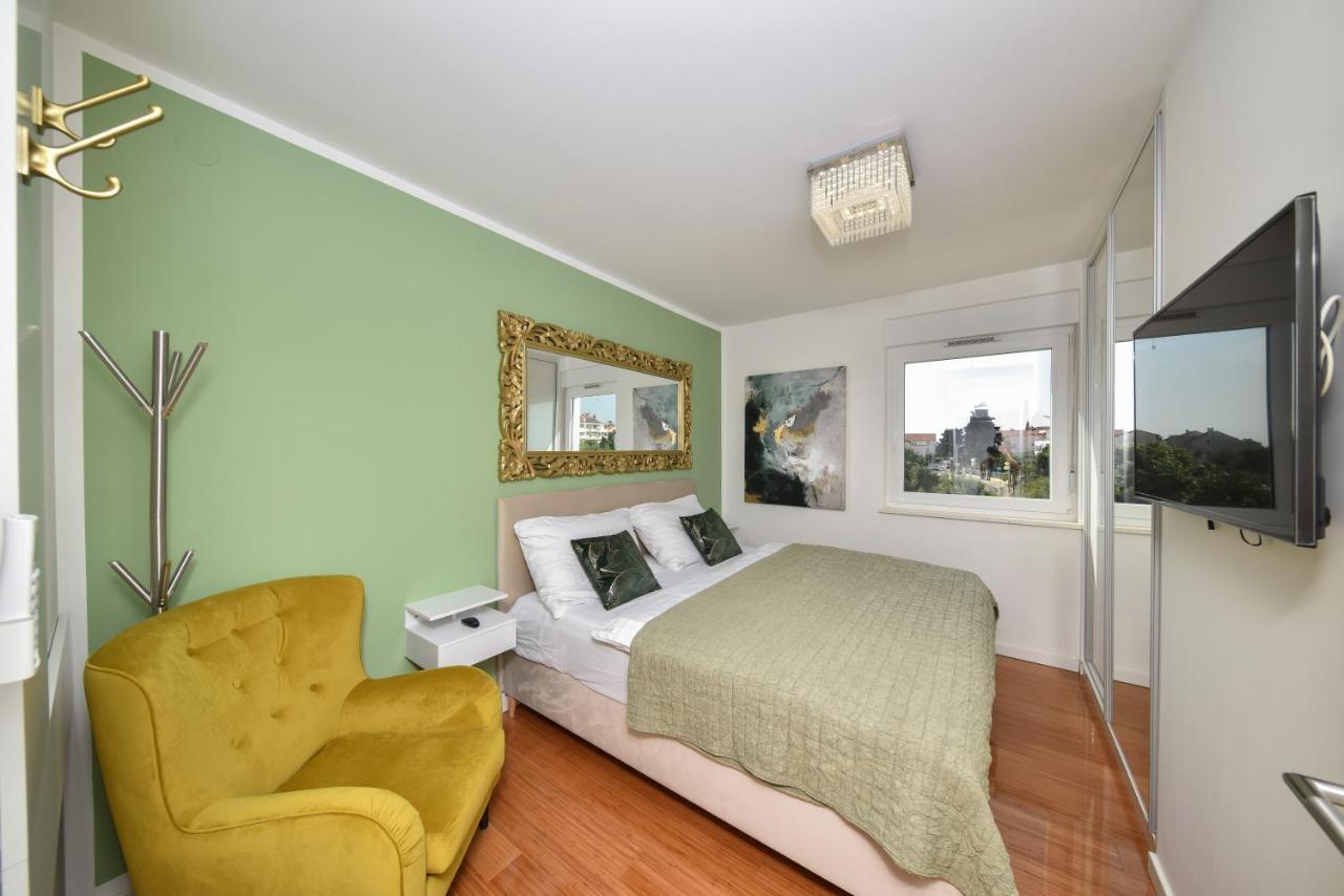 Mm Luxury Apartments Gold & Rubin Zara Esterno foto