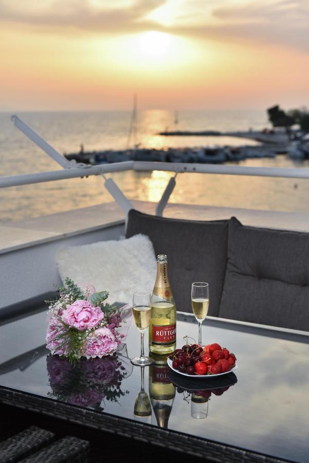 Mm Luxury Apartments Gold & Rubin Zara Esterno foto