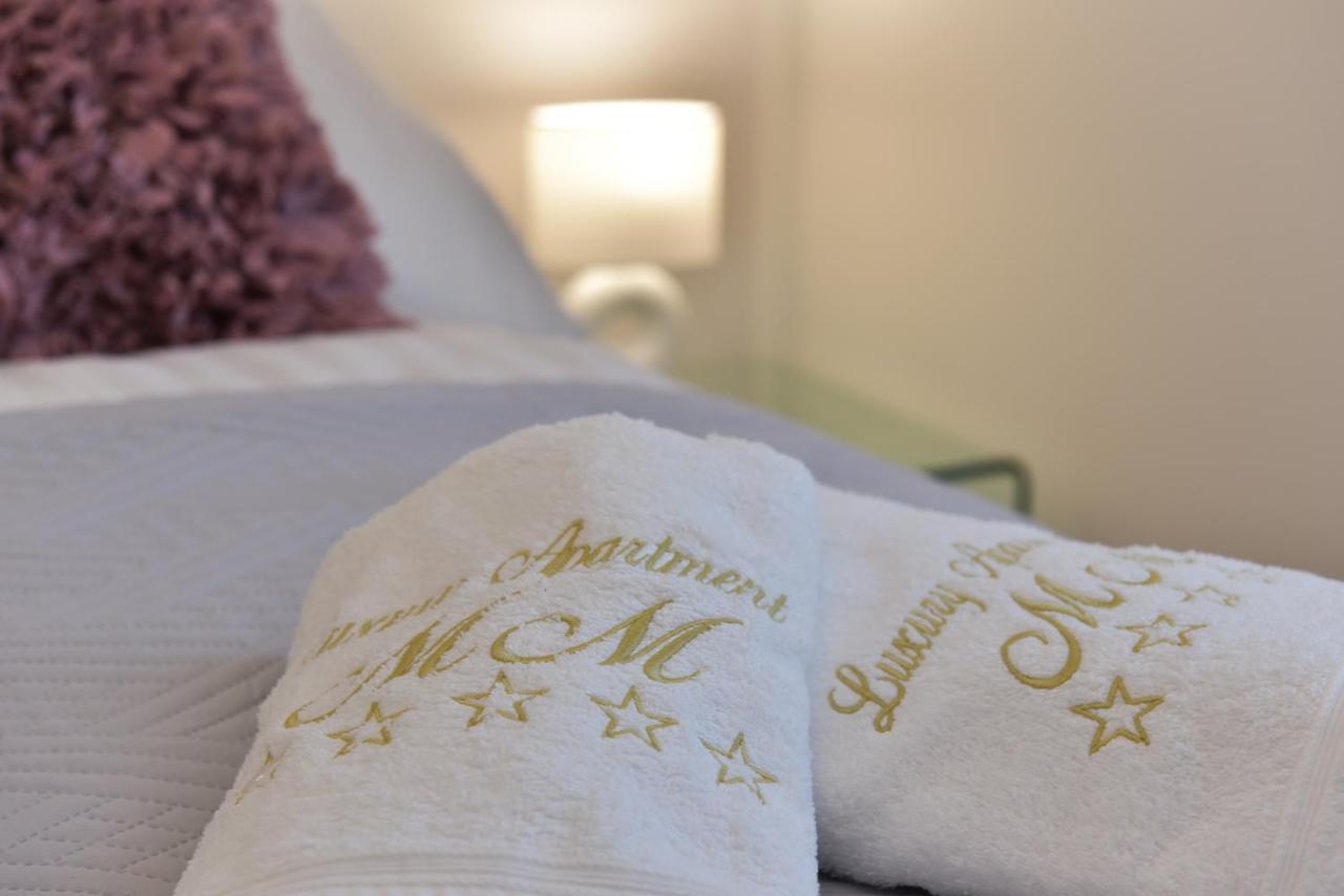 Mm Luxury Apartments Gold & Rubin Zara Esterno foto