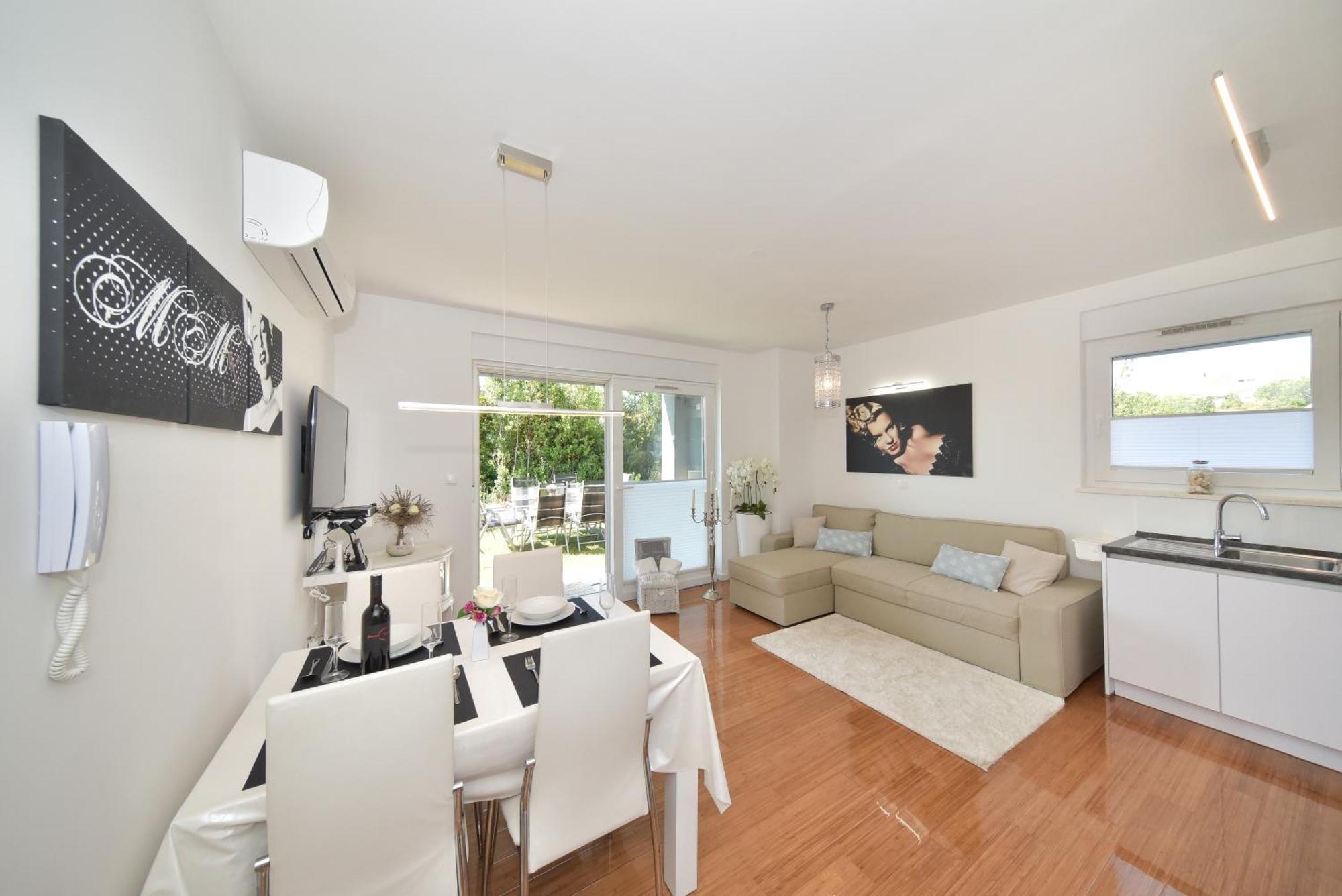 Mm Luxury Apartments Gold & Rubin Zara Camera foto
