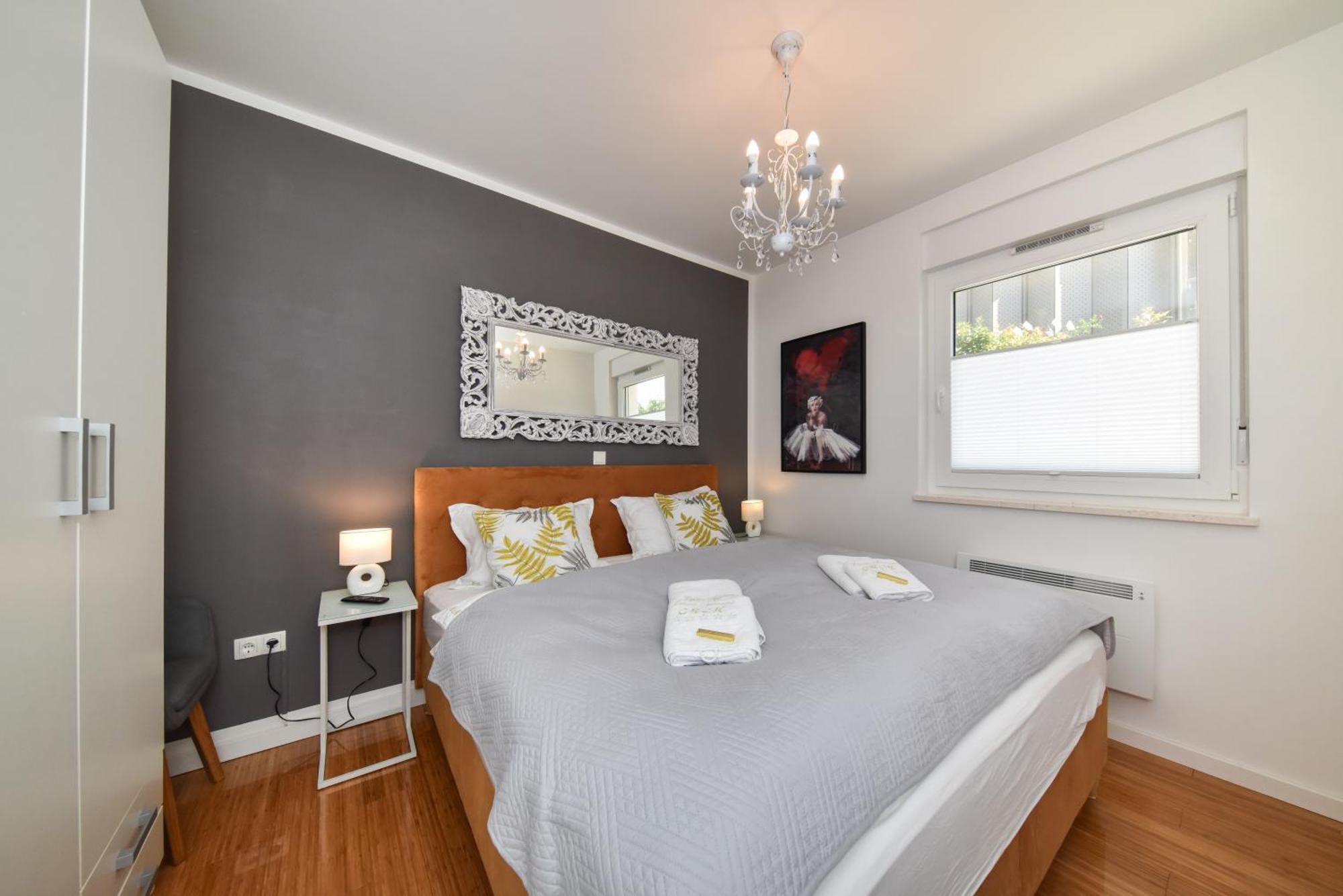 Mm Luxury Apartments Gold & Rubin Zara Esterno foto